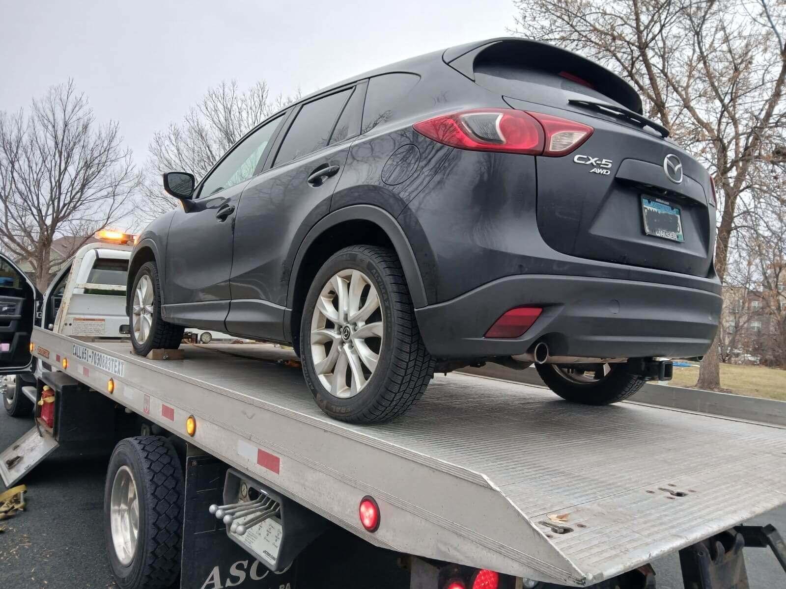 Emergency roadside assistance in St Paul with towing